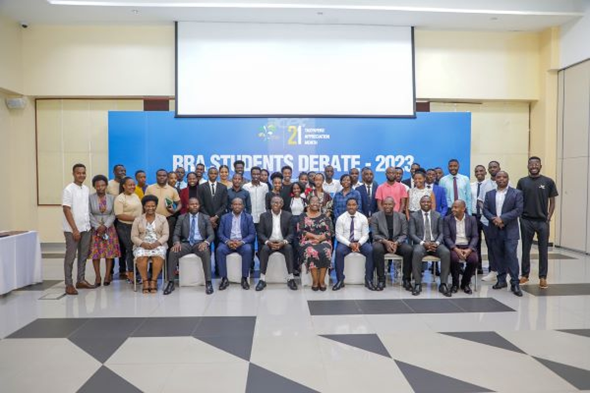Kaminuza 13 zo mu Rwanda zahatanye mu biganiro mpaka ku buryo bw’isoresha 